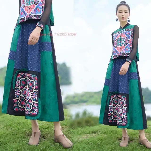 2024 китайская винтажная атласная жаккардовая юбка с национальной цветочной вышивкой, юбка с эластичным поясом, этническая юбка трапециевидной формы, уличная одежда в стиле ретро . ' - ' . 4